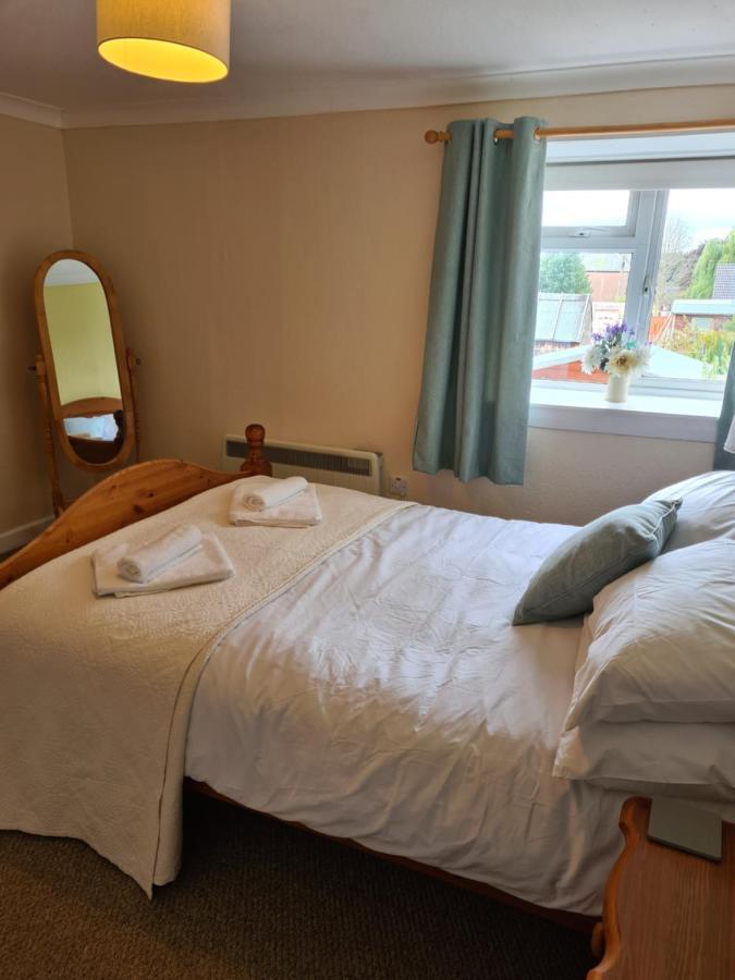 Ramblers Rest Apartment Kirriemuir Bagian luar foto