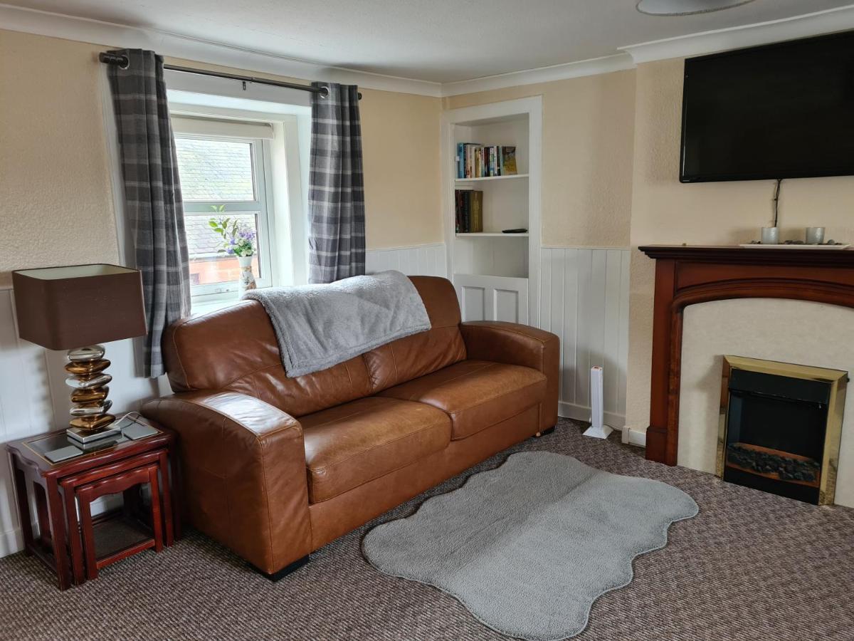 Ramblers Rest Apartment Kirriemuir Bagian luar foto