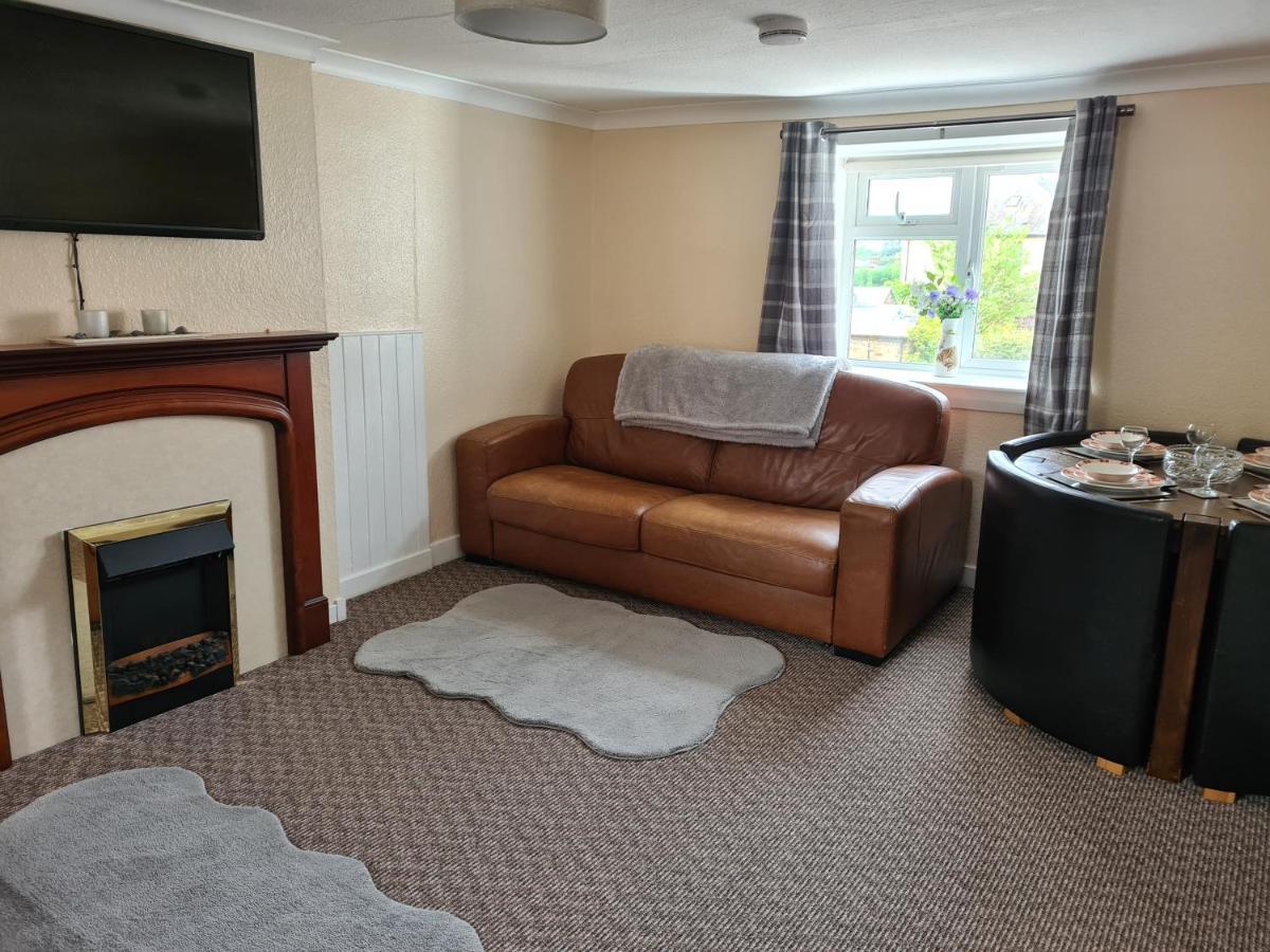 Ramblers Rest Apartment Kirriemuir Bagian luar foto