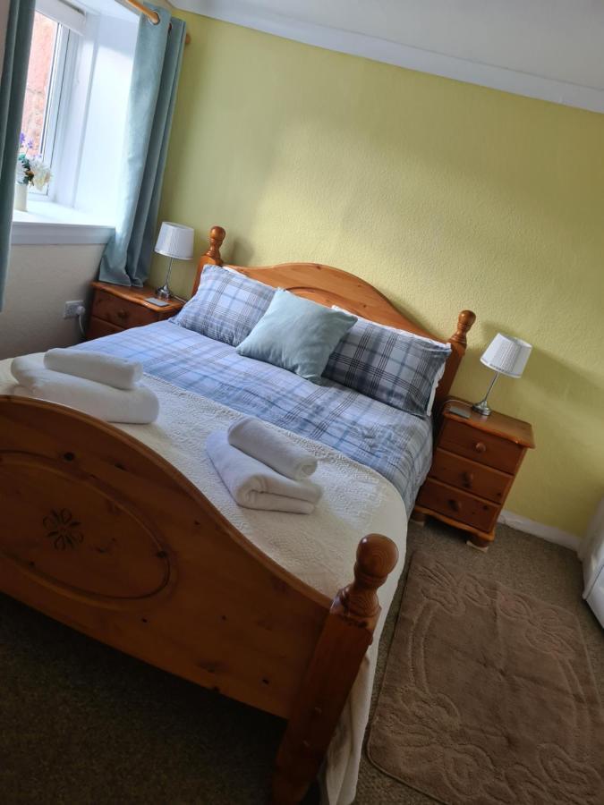 Ramblers Rest Apartment Kirriemuir Bagian luar foto